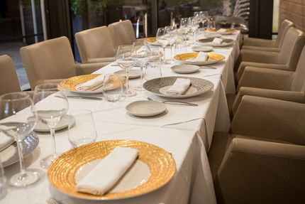 Le Bouche à Oreille