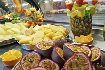 Chez Vincent Restaurant buffet