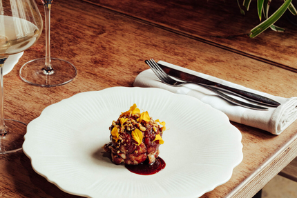 MAISON AMAĒ Restaurant cocktails/tapas