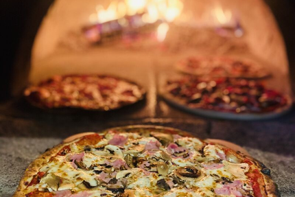 Le Stromboli / Pizzas au feu de bois