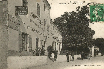 La Belle Equipe 1877 - Bar - Salon de thé - Restaurant face à l'Erdre