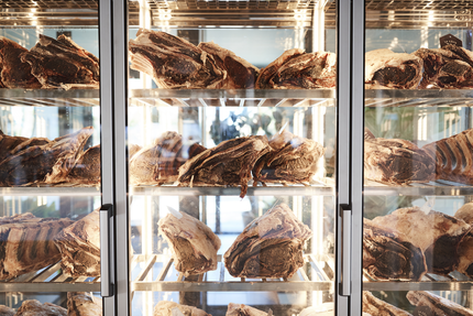 La Côte et l'Arête Restaurant, brasserie traditionnelle spécialités de viandes maturées et poissons.