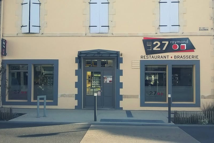 Le 27 Point Carré