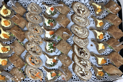 Chez Raymonde Crêperie, moules frites, traiteur