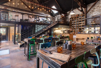 La Cave de Monsieur Guy / La Grange de Monsieur Guy