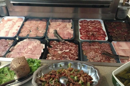 Le Relais Sétois. Bar restaurant. Pizza