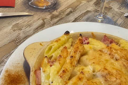 Au Petit Four Pizzeria