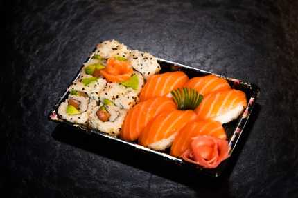 •• Cuisine du monde •• BUFFET À VOLONTÉ •• WOK •• GRILLADES •• À SAINTES