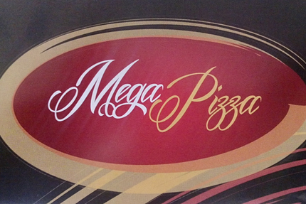 Méga Pizza