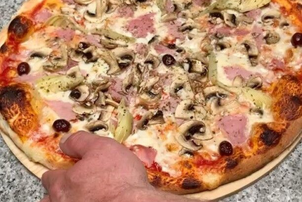 LA TOUR DE PIZZ Ambilly