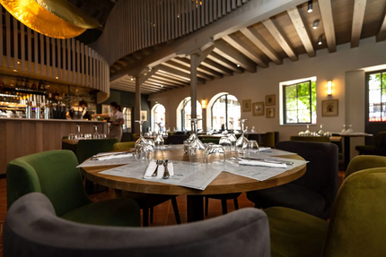 CAFÉ HAMLET