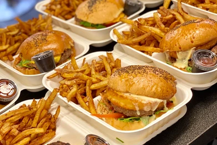 TORCATIS BURGERS CANET by Juan