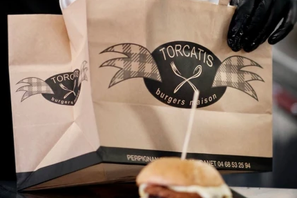 TORCATIS BURGERS CANET by Juan