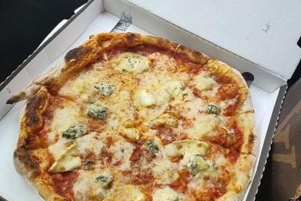 Pizza Artisanale - Distributeur 24/7 - Best Of Pizz'