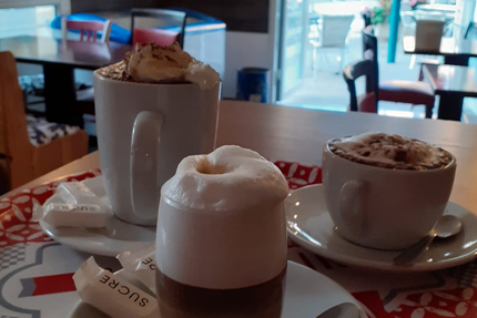 Le CAFE de l'ARCHE de Condrieu