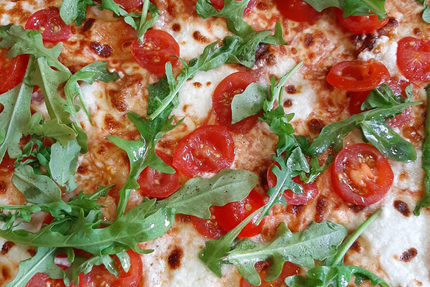 Saveurs Gourmandes - Pizzas artisanales cuites au feu de bois