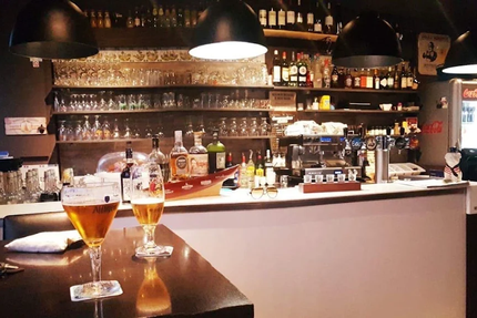 Restaurant La Luna café