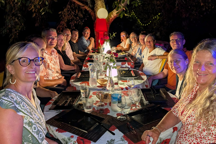 La table du jardin des abeilles